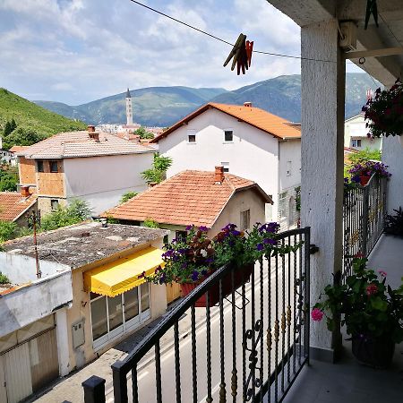 Balkaneros Hostel Мостар Экстерьер фото