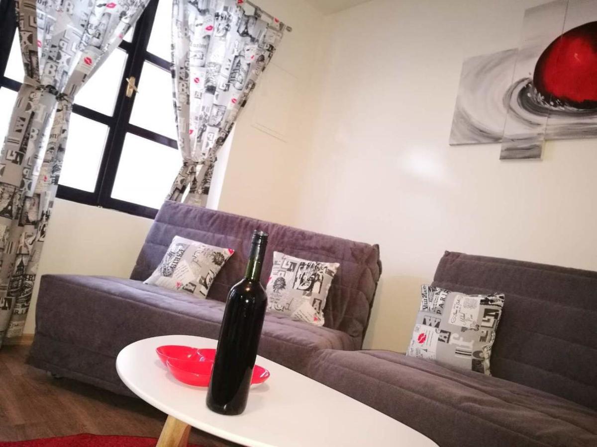 Balkaneros Hostel Мостар Экстерьер фото