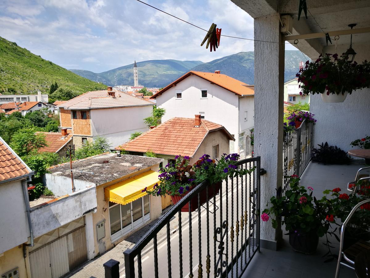 Balkaneros Hostel Мостар Экстерьер фото